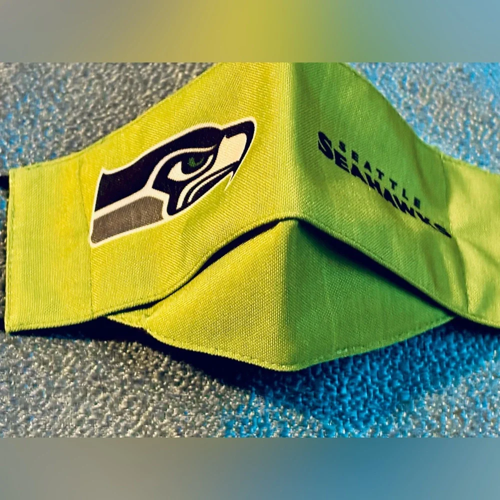 Seattle Seahawks Reusable Face Covering Mask. Youth.